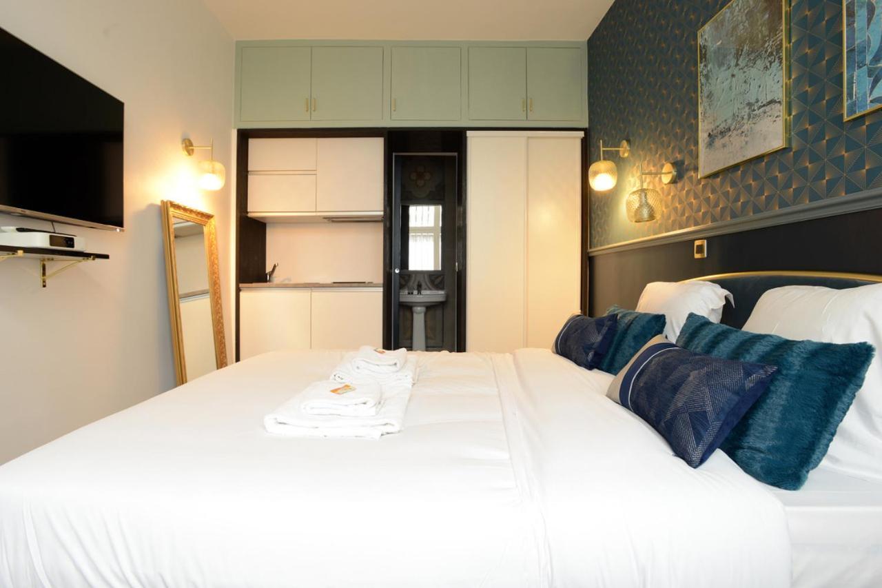 Cmg Le Grand Rex / Bonne Nouvelle * Paris
